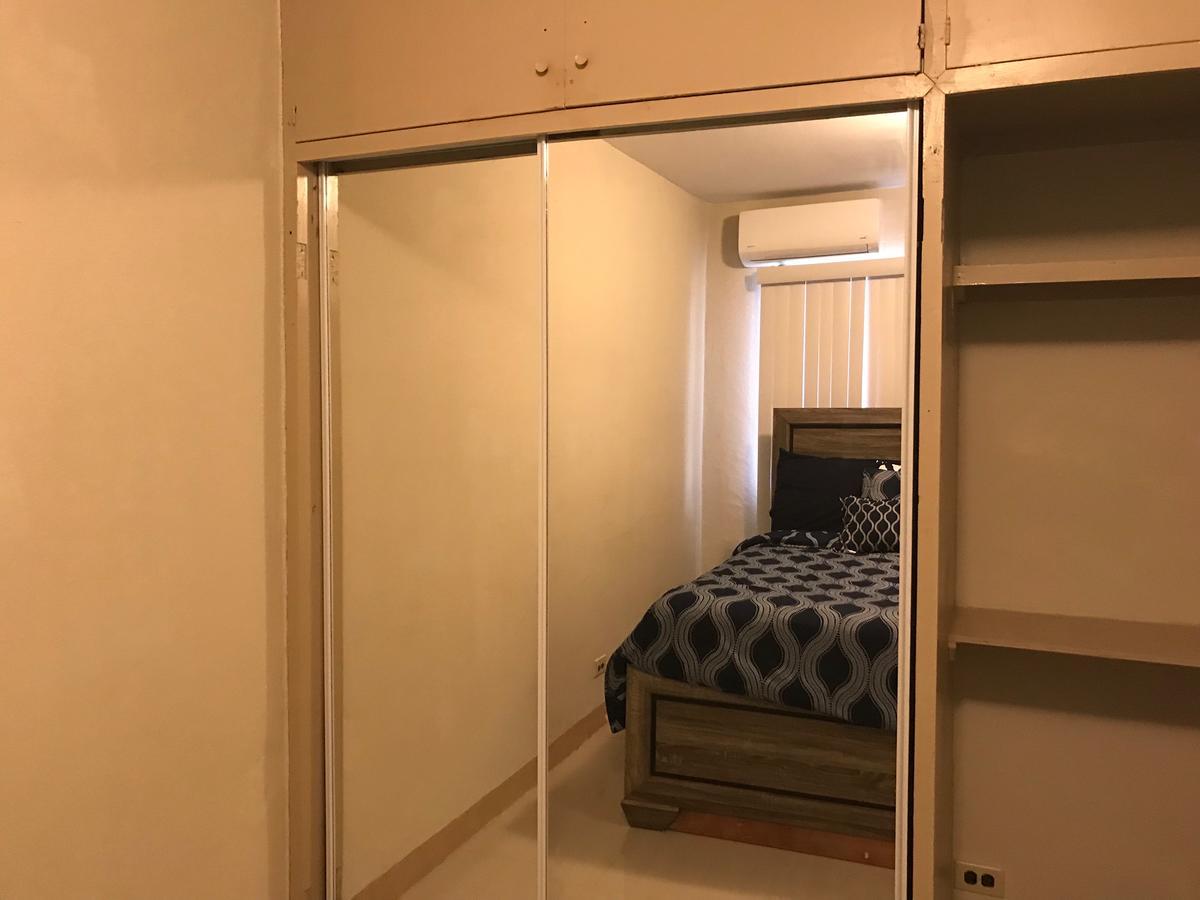 1 Bedroom / 1 Bath . Private Apt. Free Wifi, Interent & Parking Sinajana المظهر الخارجي الصورة